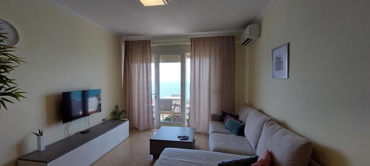 Kledia'S Apartment Durrës Exterior foto